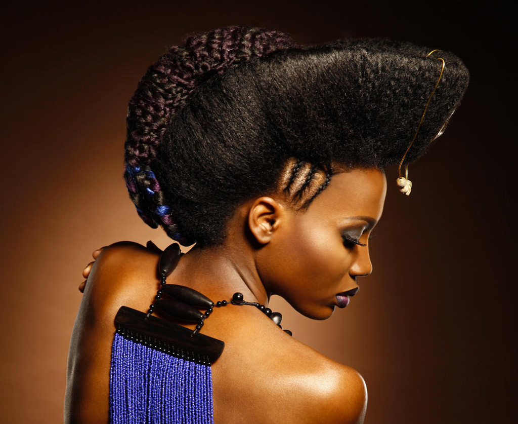 Juliana Kasumu Photographs the Evolution of West African Hairstyles